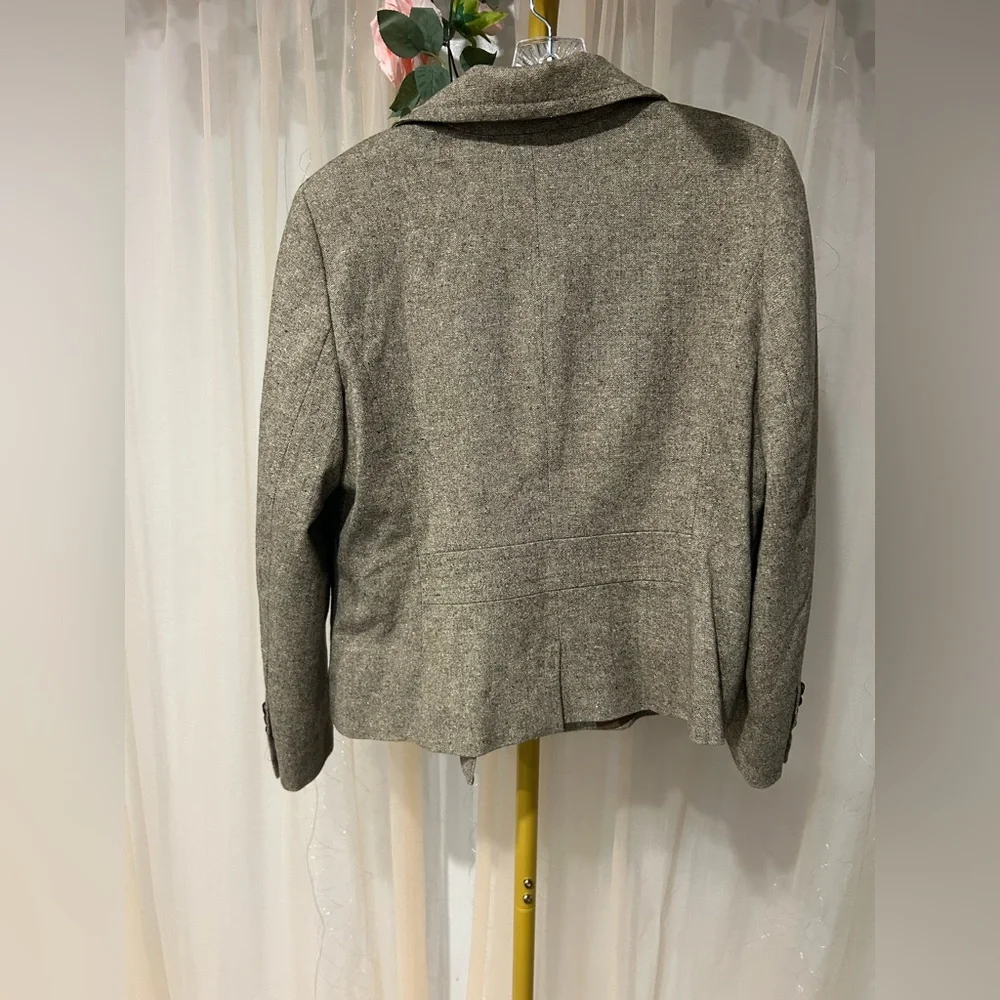 LOFT Women's Taupe Double-Breasted Blazer and pant (Set 2 pcs) - Picture 3 of 6